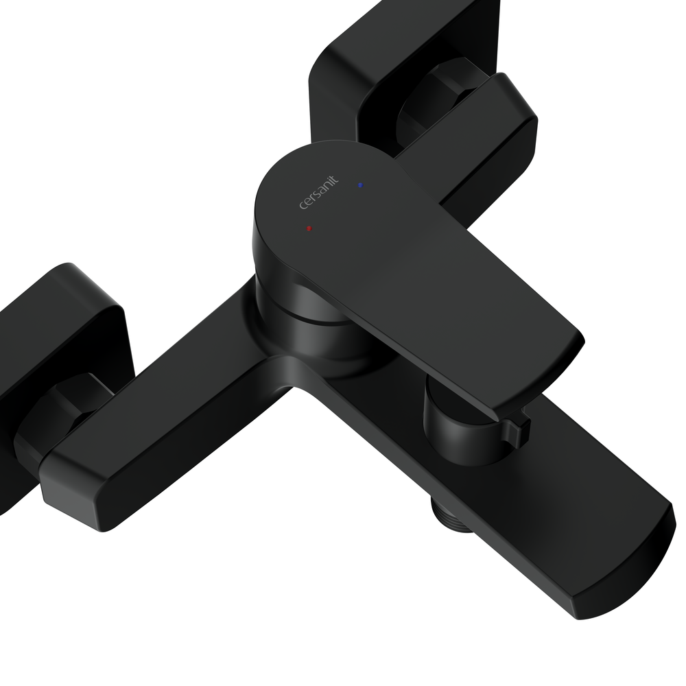 Смеситель для ванны CITY с лейкой черный